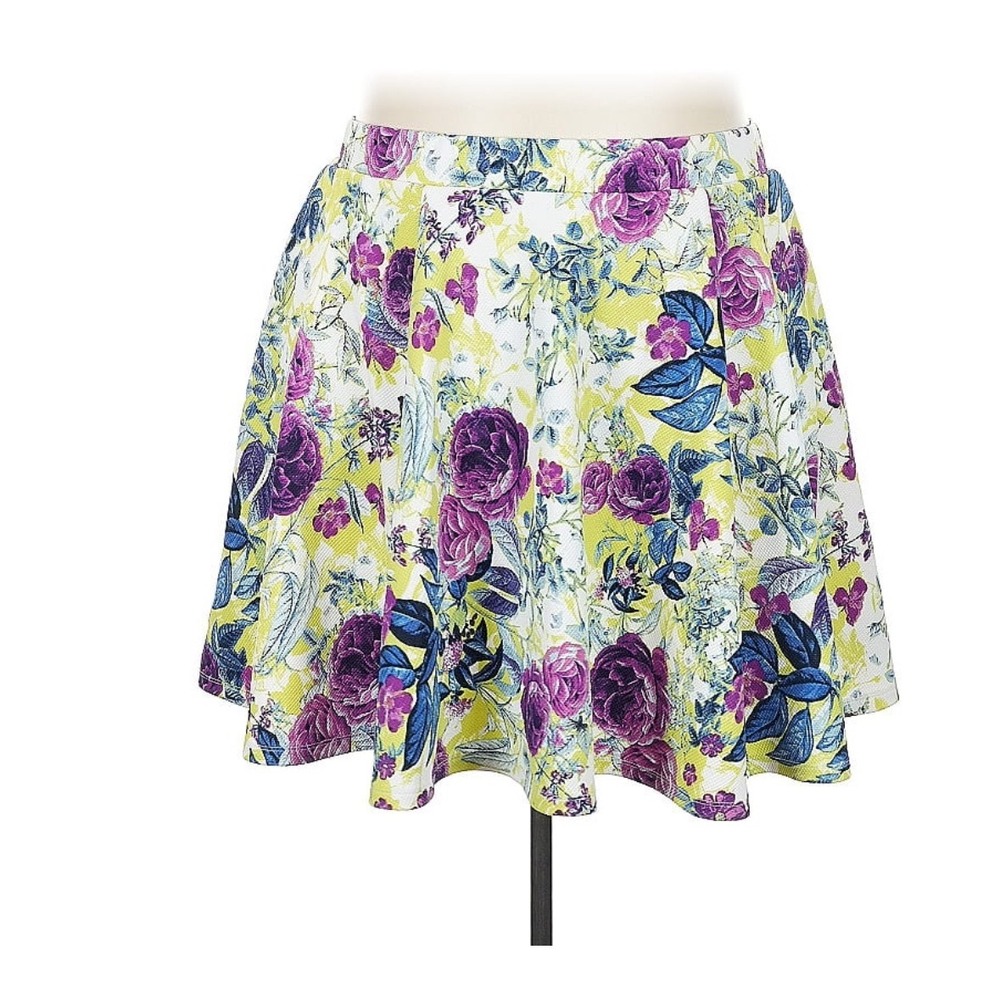 Torrid Floral‎ Skater Skirt 4X Plus Size High Rise Boho Purple Print Mini